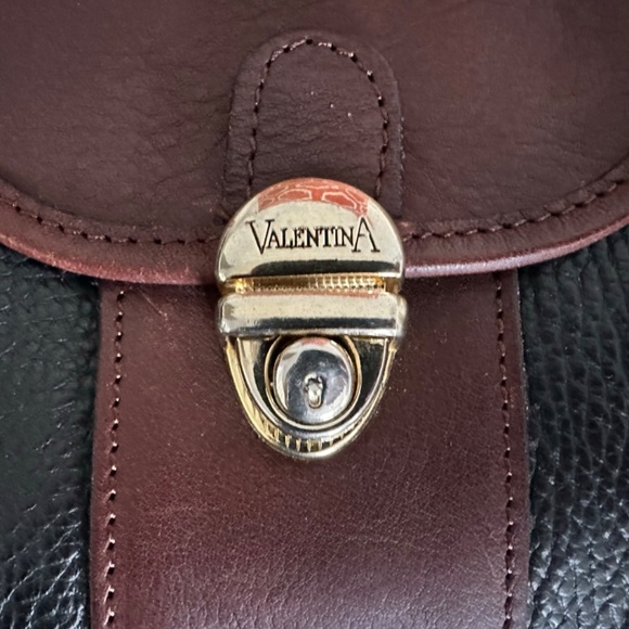 Valentina Italian Leather Top Handle Bag – Black & Brown – MADE IN ITALY. - Picture 3 of 11